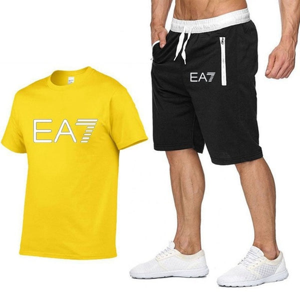 2019 Train Graphic Series Print Fashion For Men New EA7 white Short Sleeve Men Tracksuits Set Male T-shirt fashion Clothing